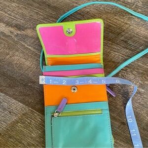 ILI leather RFID blocking handbag purse organizer leather Aqua Palm Beach